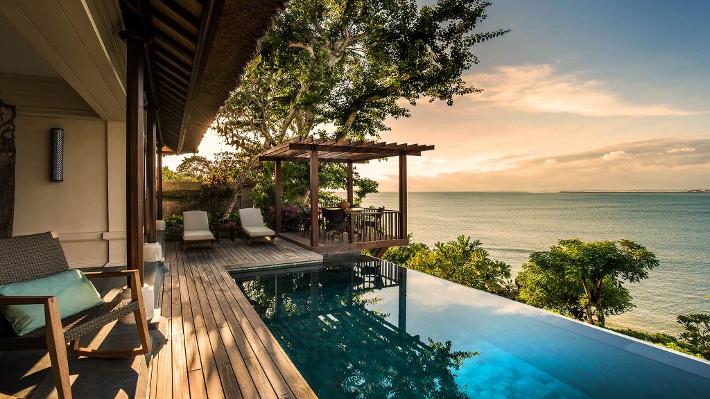 Villa của Four Seasons Resort Bali có hướng nhìn tuyệt vời ra biển @fsbali